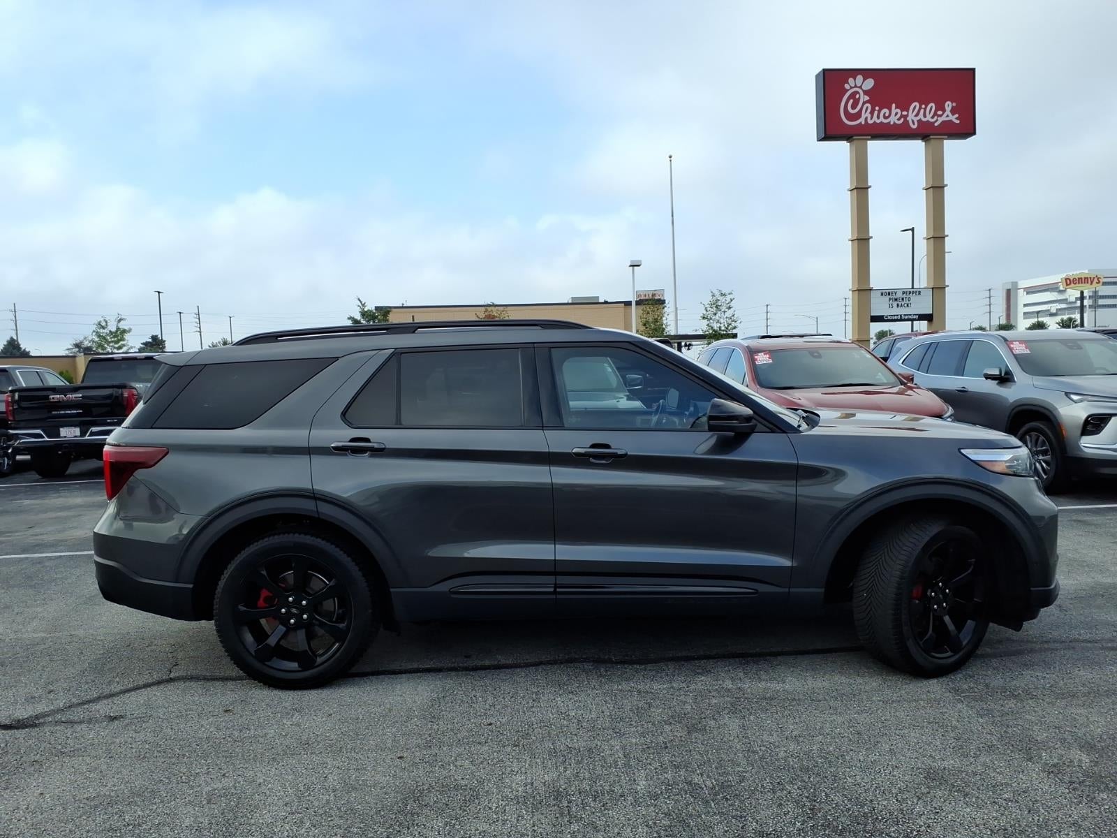 2020 Ford Explorer ST