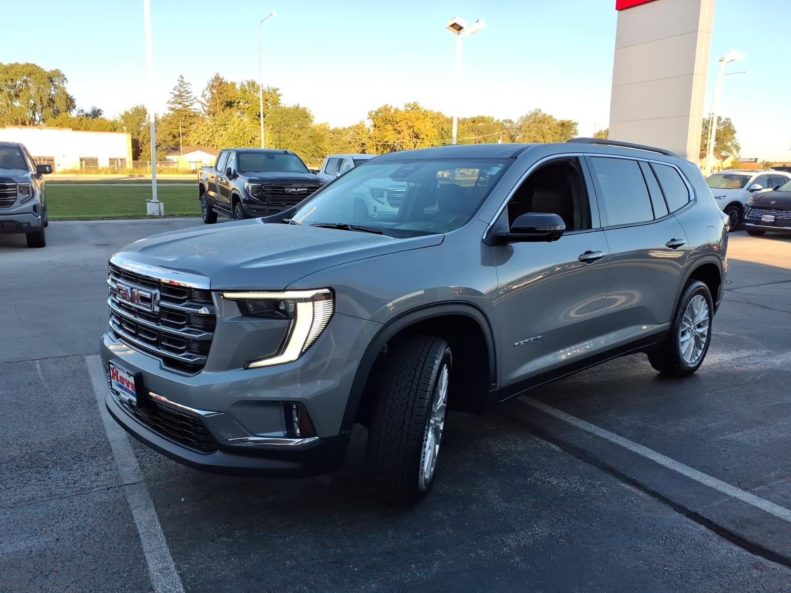 2027 GMC Acadia Elevation