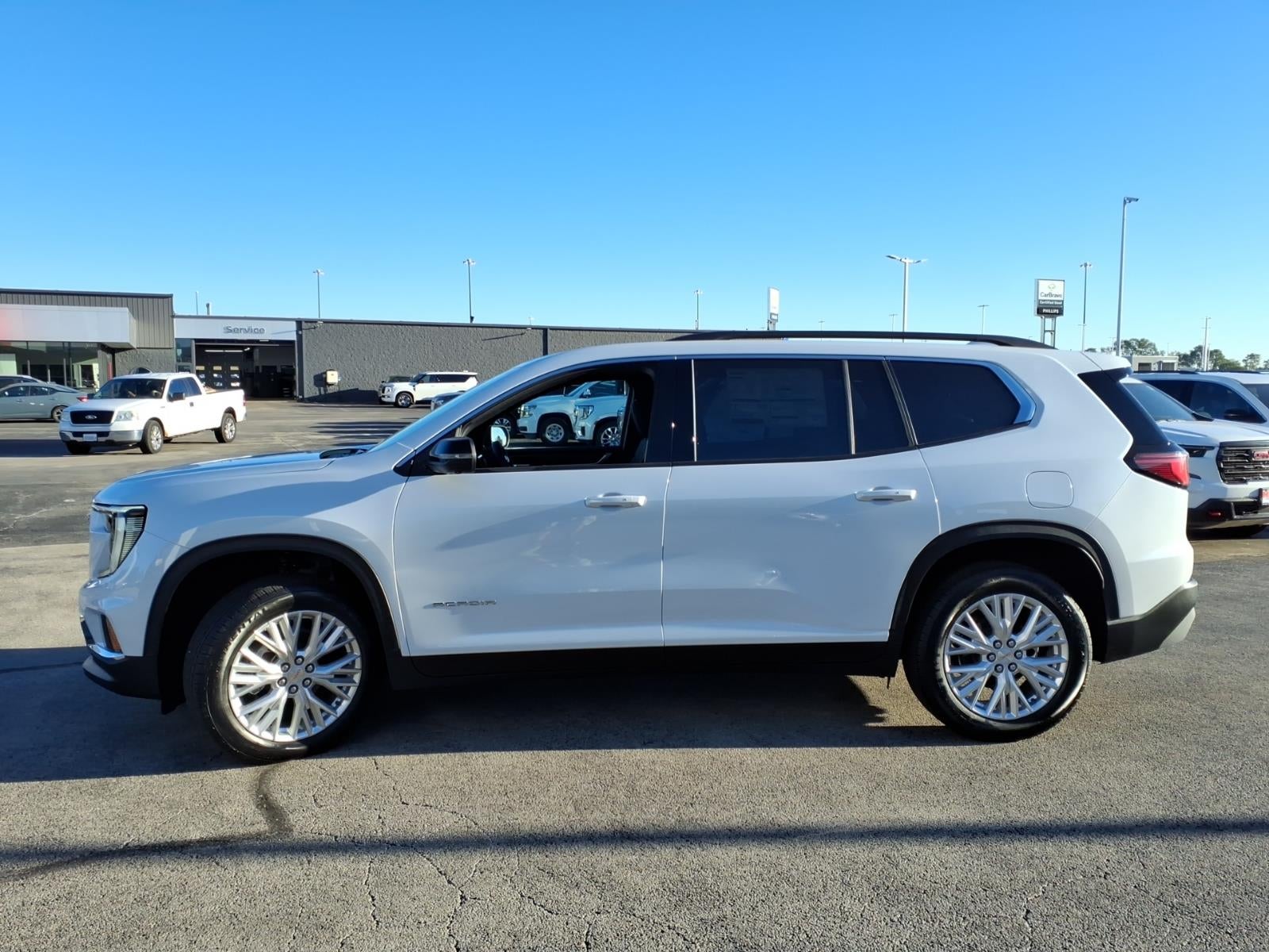2027 GMC Acadia Elevation