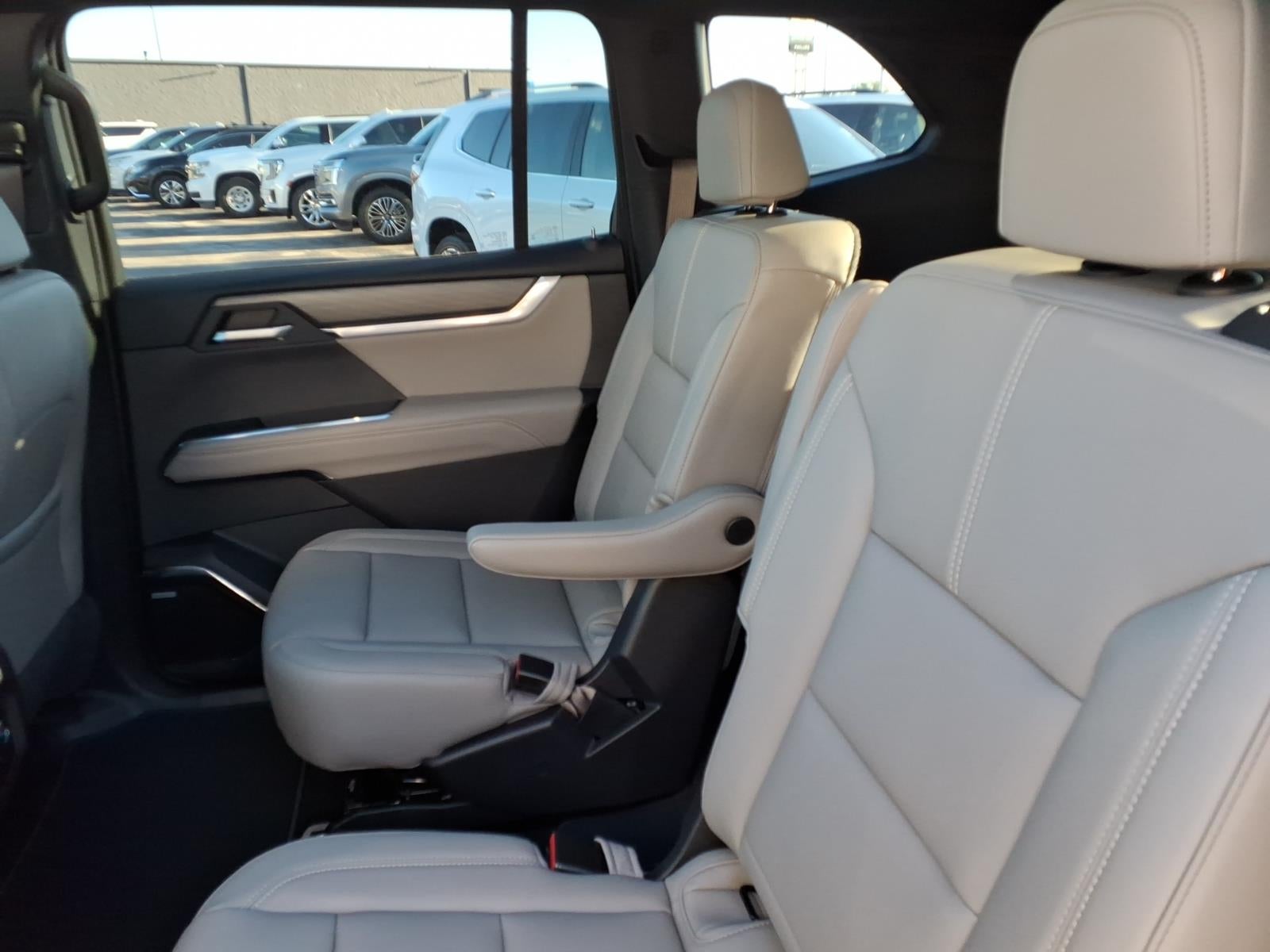 2027 GMC Acadia Elevation