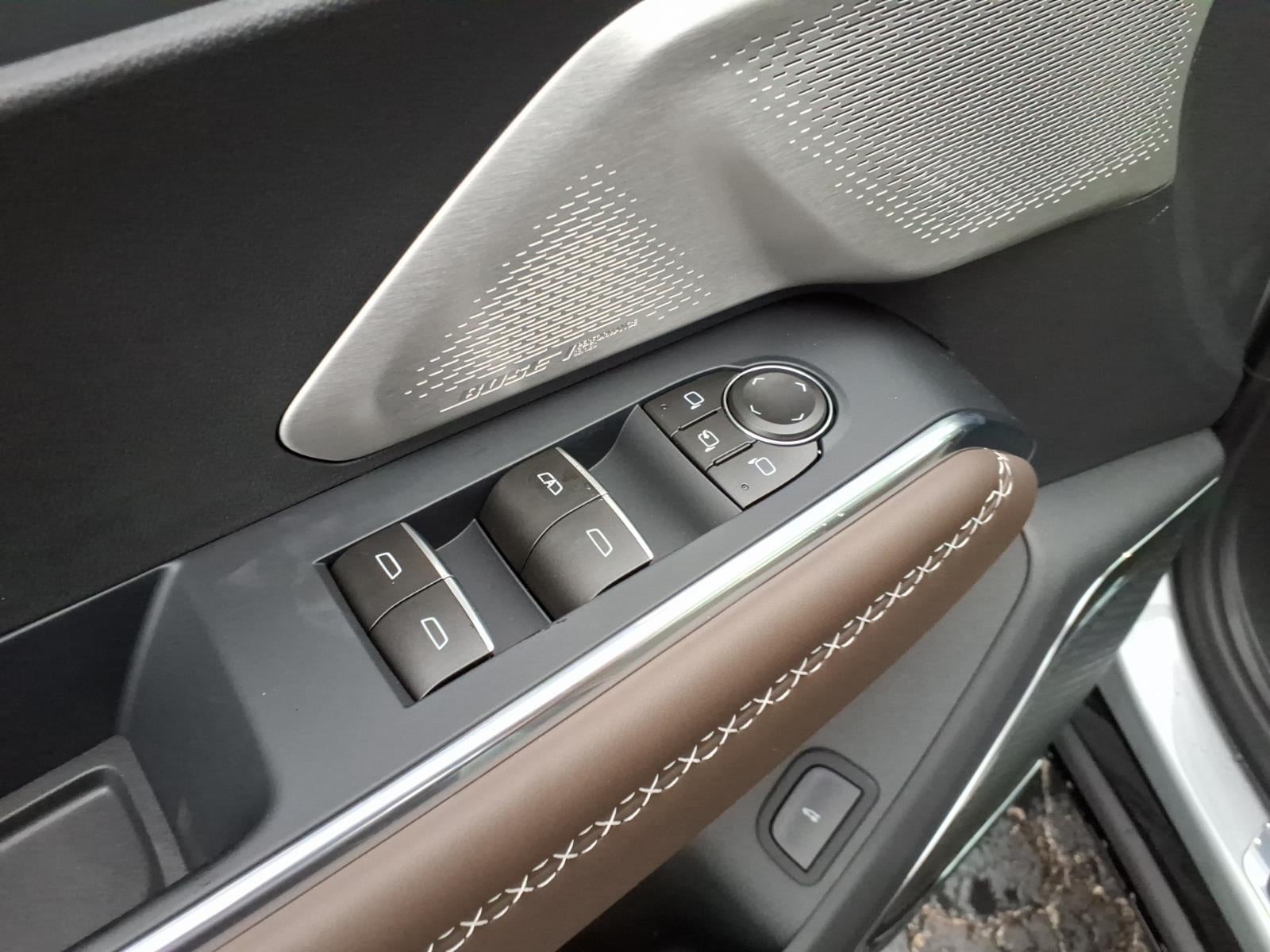 2027 GMC Acadia Denali Ultimate