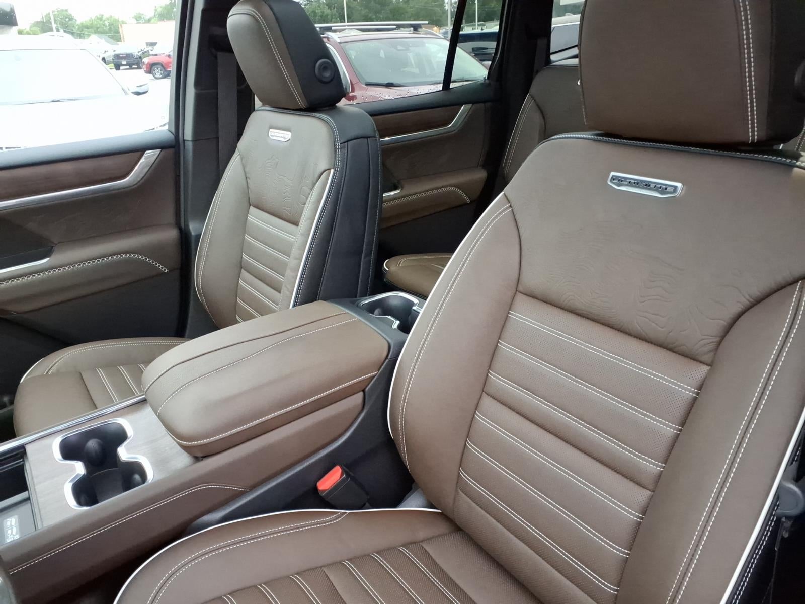 2027 GMC Acadia Denali Ultimate