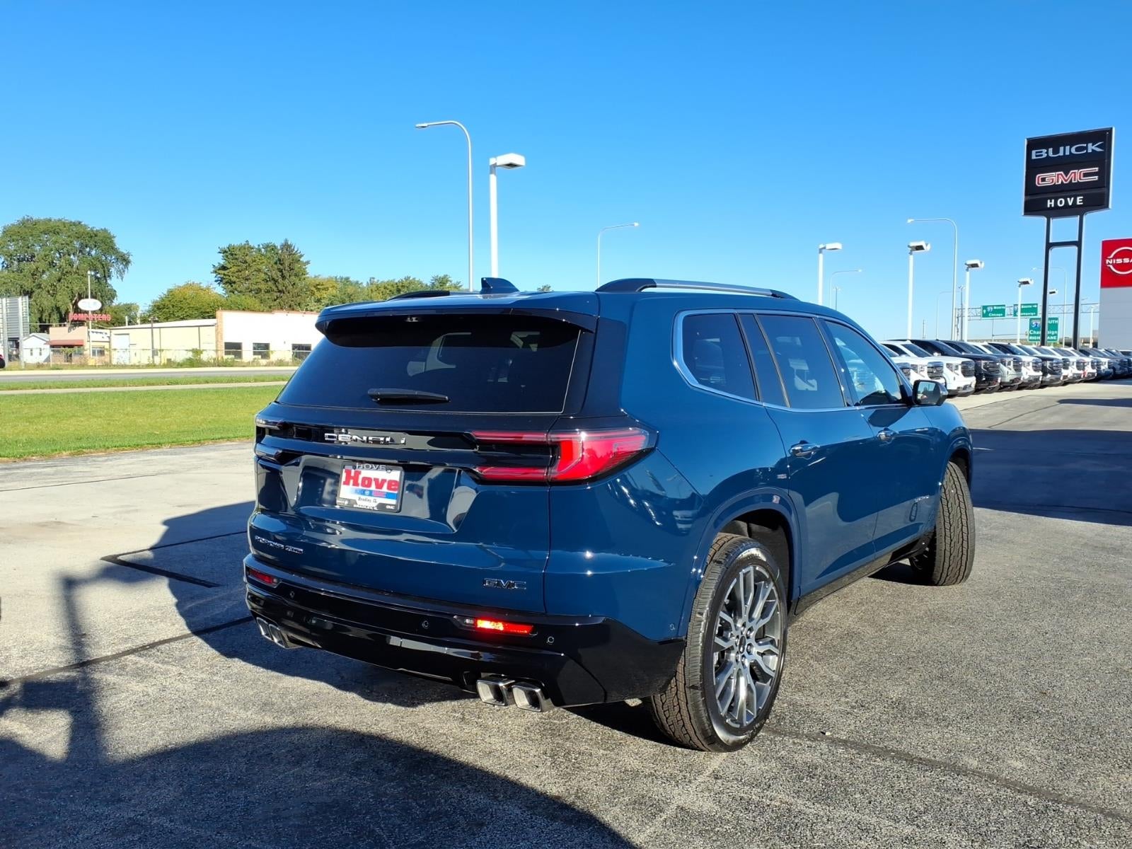 2027 GMC Acadia Denali Ultimate