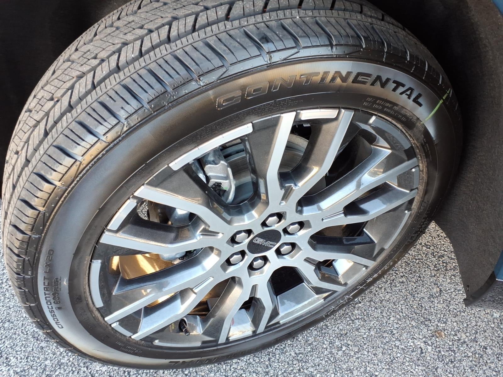 2027 GMC Acadia Denali Ultimate