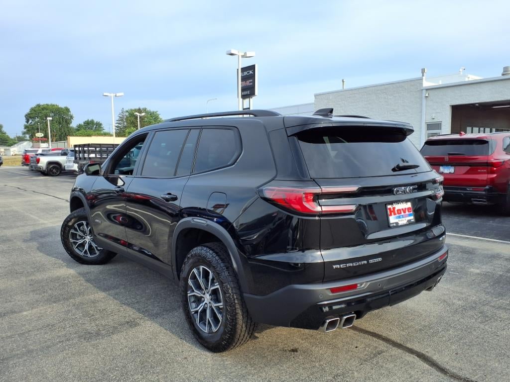 2024 GMC Acadia AT4