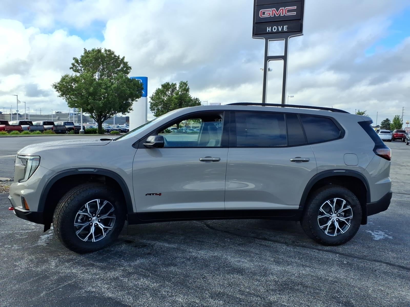 2026 GMC Acadia AT4