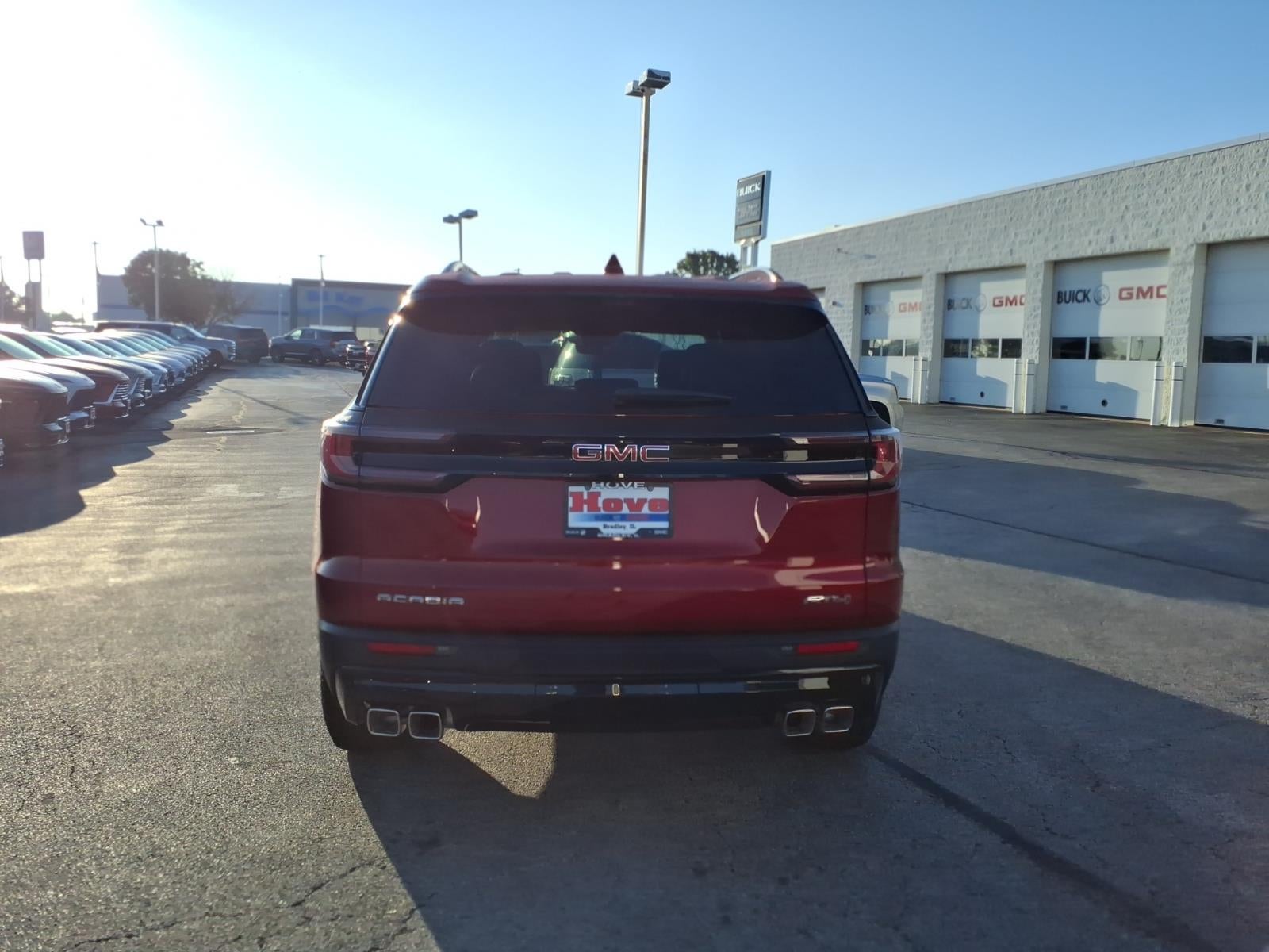 2026 GMC Acadia AT4