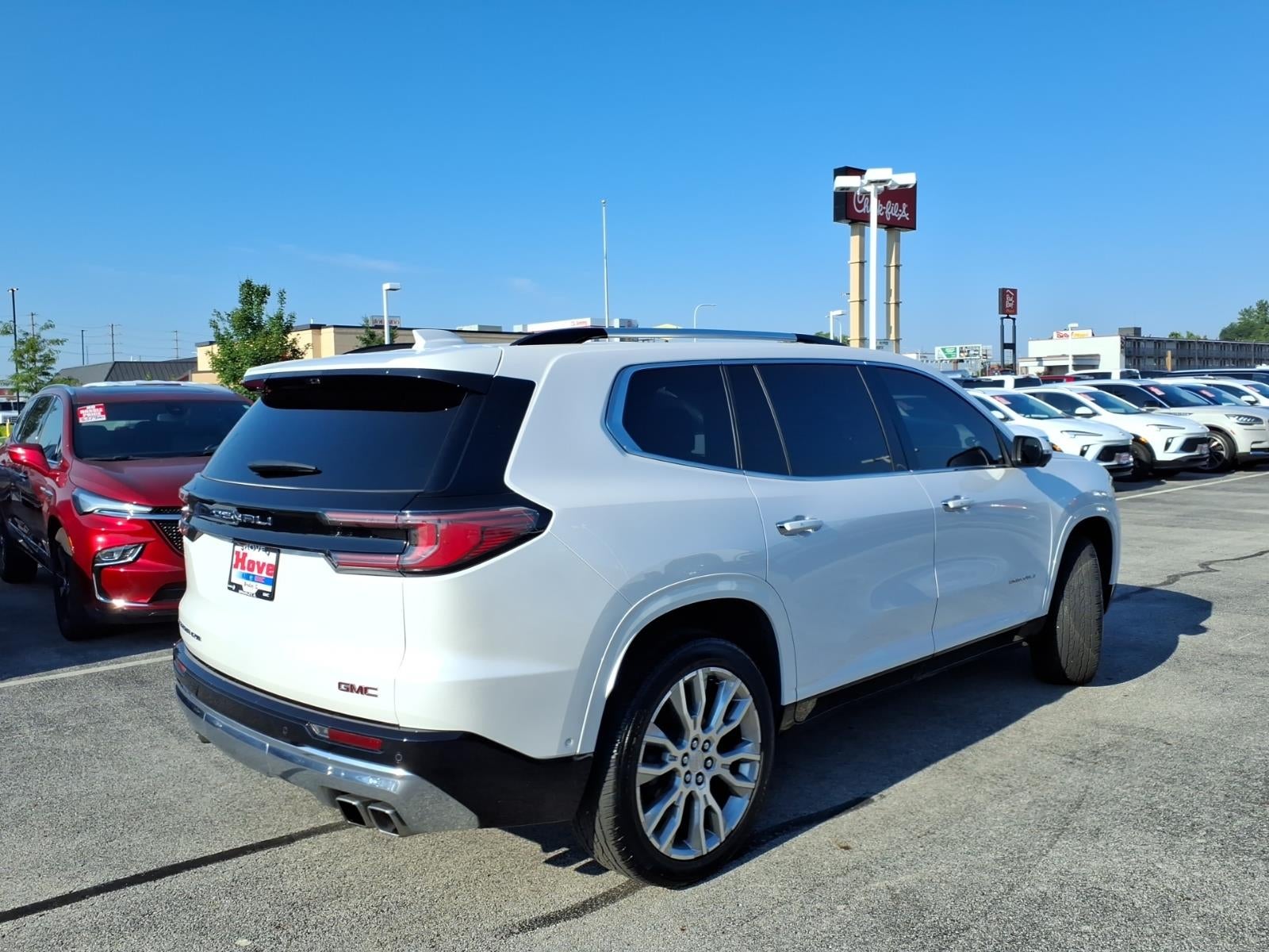2024 GMC Acadia Denali