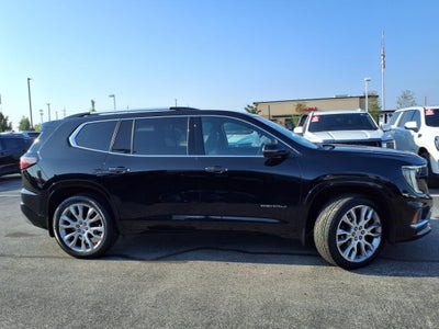 2024 GMC Acadia Denali