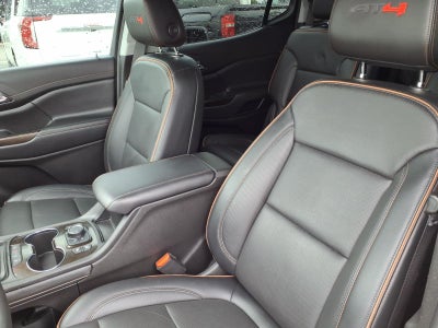 2023 GMC Acadia AT4