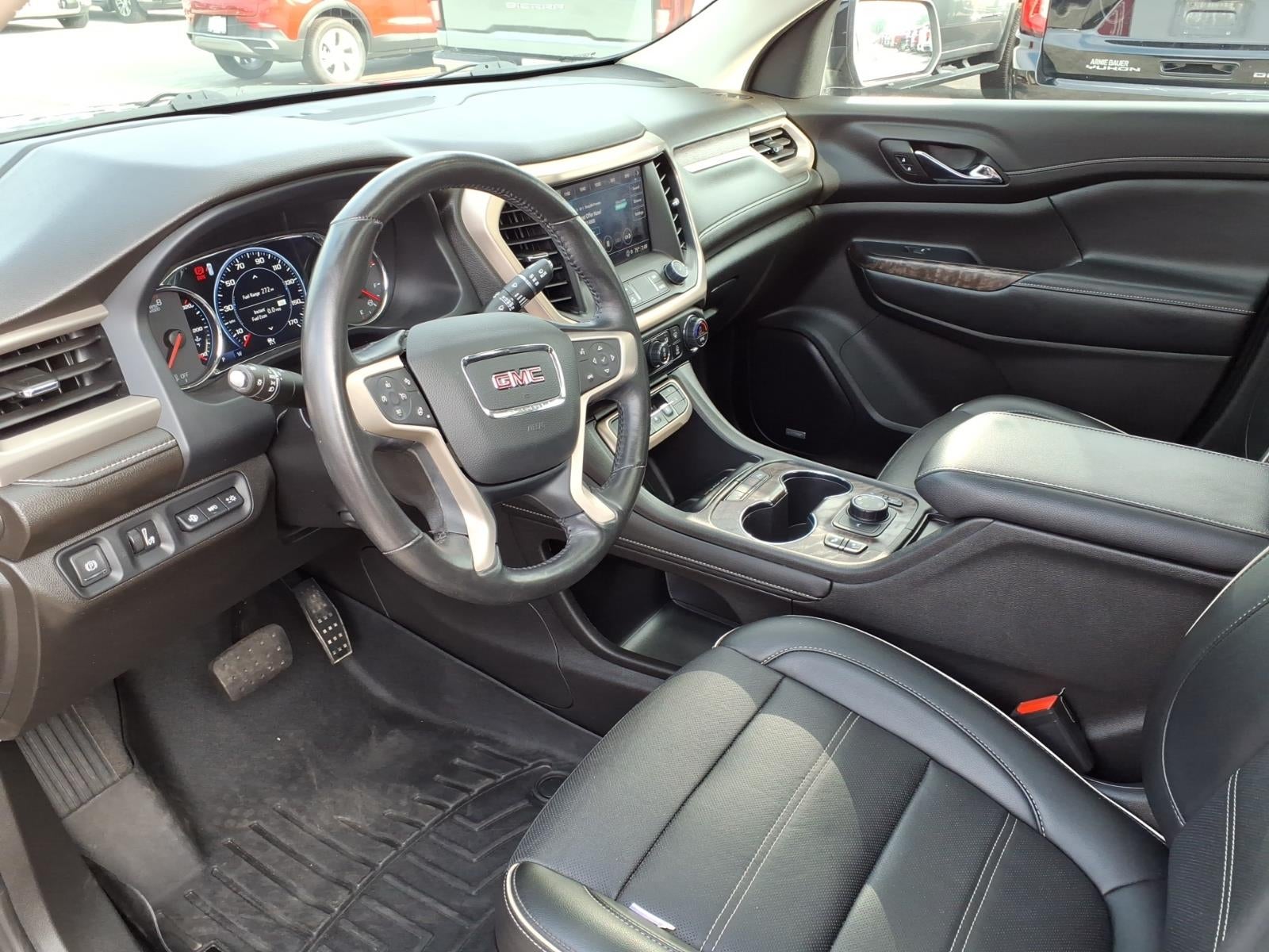 2022 GMC Acadia Denali