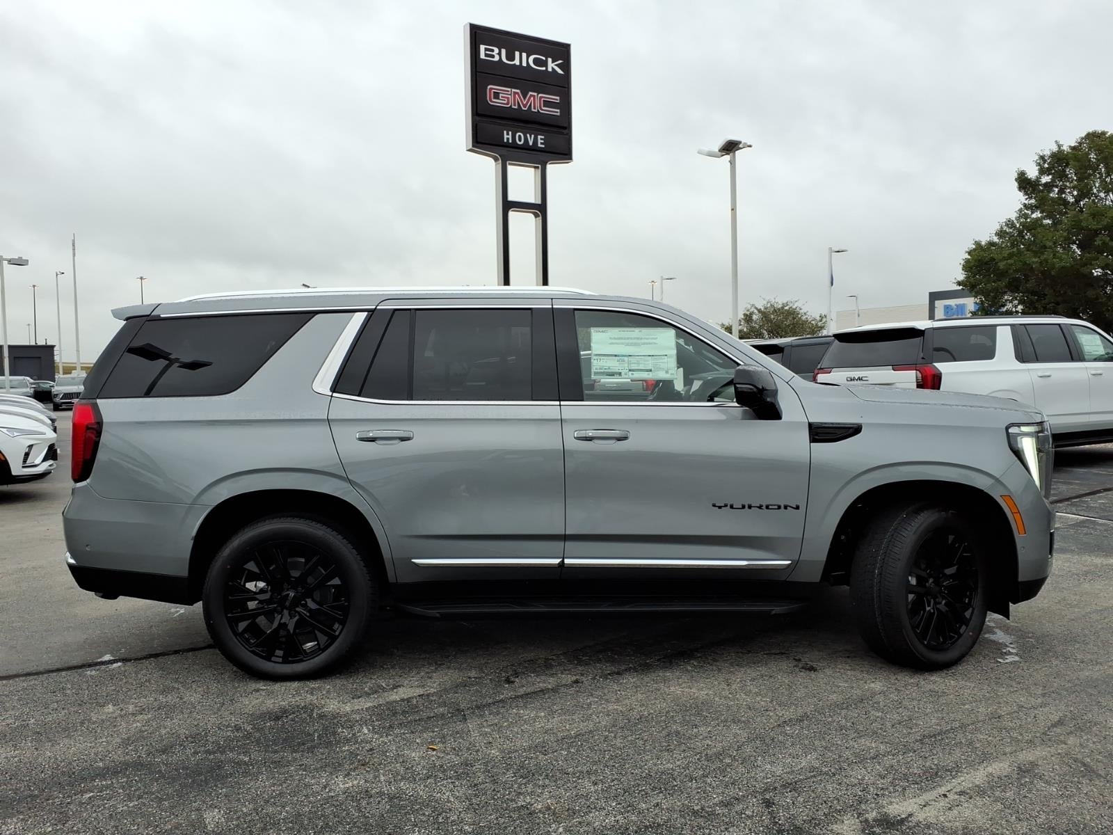 2026 GMC Yukon Elevation