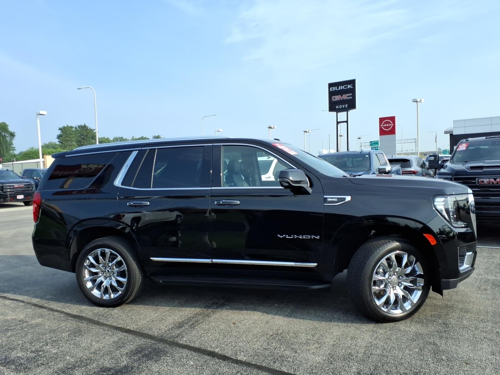 2024 GMC Yukon SLT