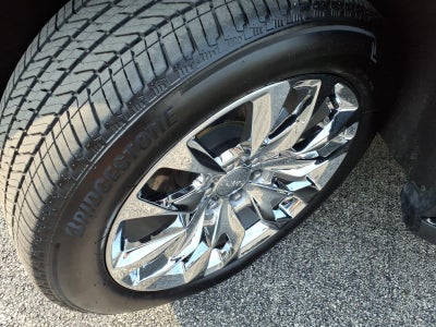 2024 GMC Yukon SLT
