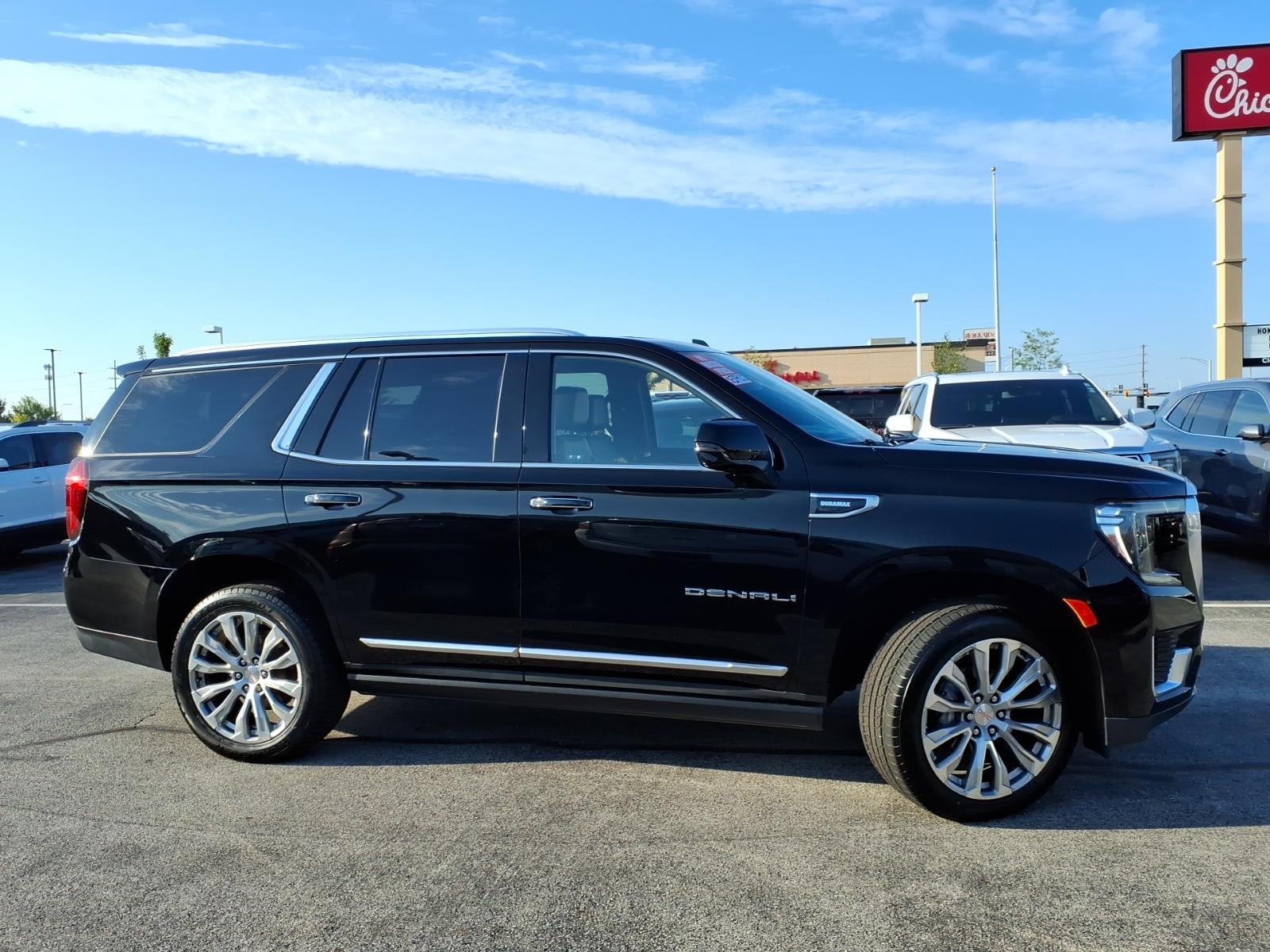 2022 GMC Yukon Denali