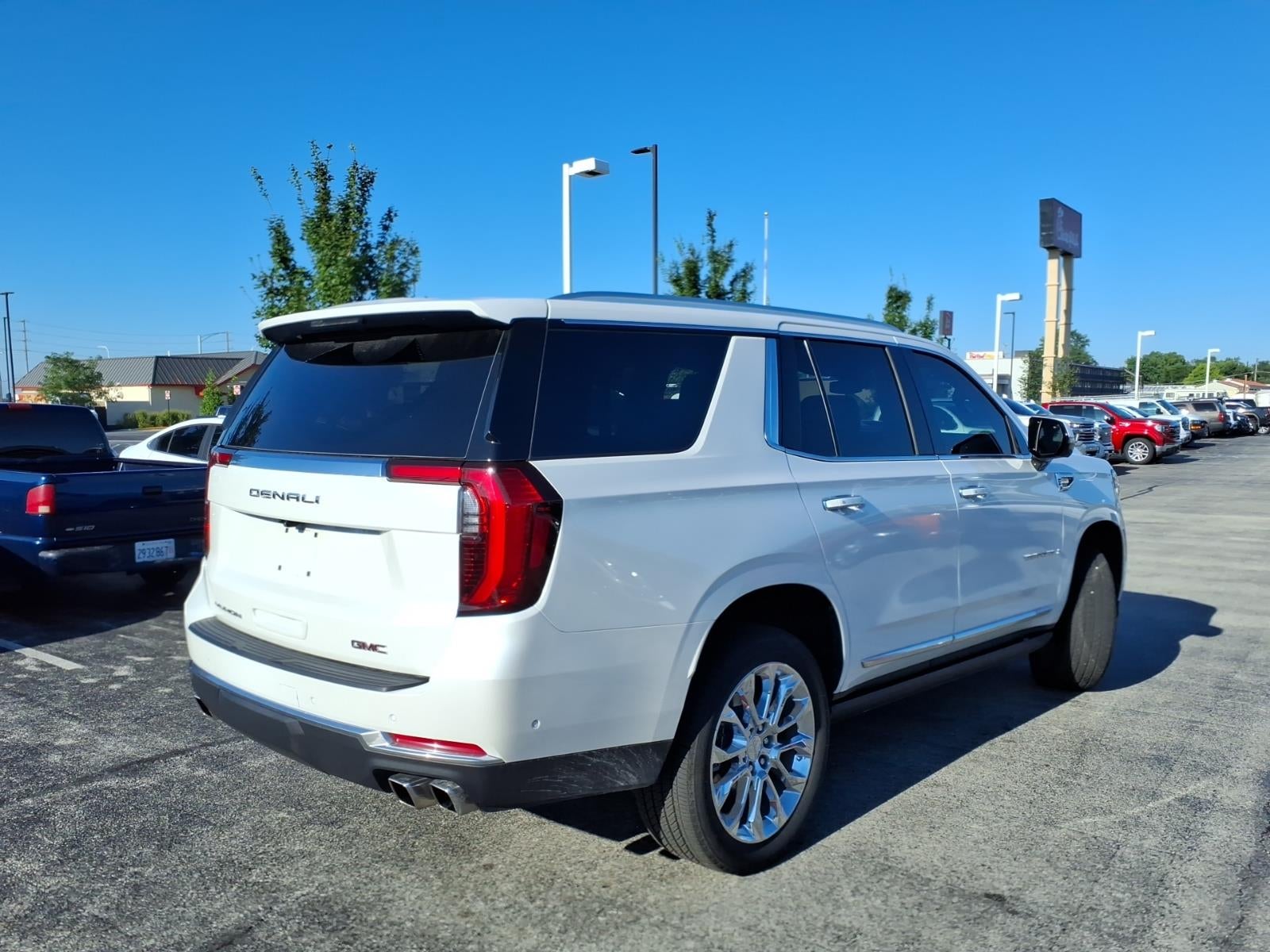 2025 GMC Yukon Denali