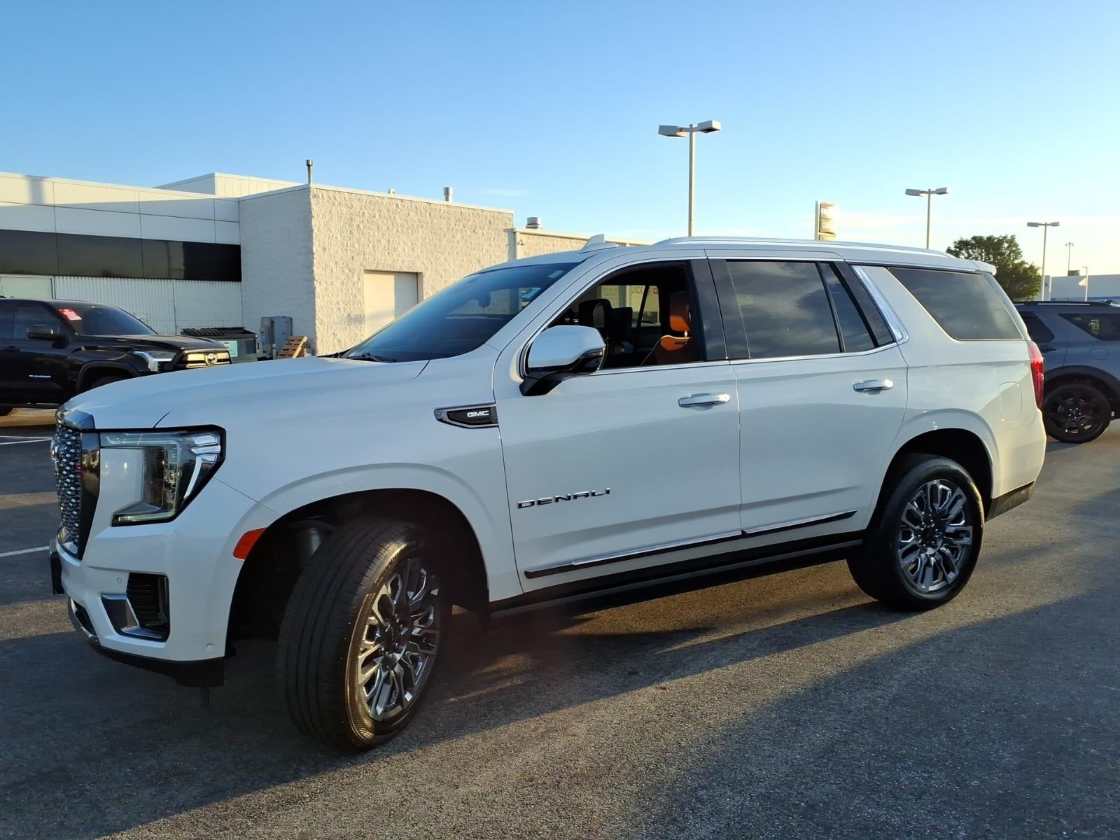 2024 GMC Yukon Denali Ultimate
