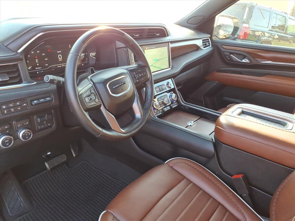 2024 GMC Yukon Denali Ultimate