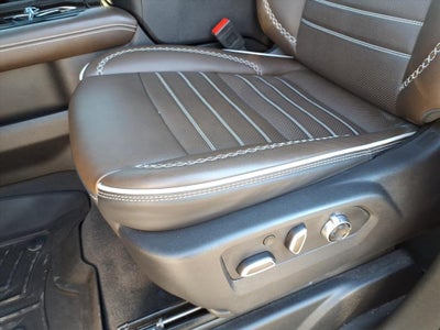 2025 GMC Yukon Denali Ultimate