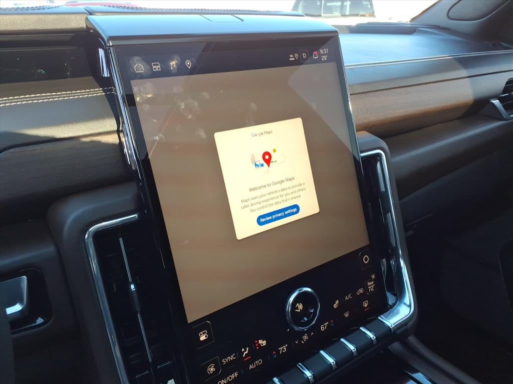 2025 GMC Yukon Denali Ultimate