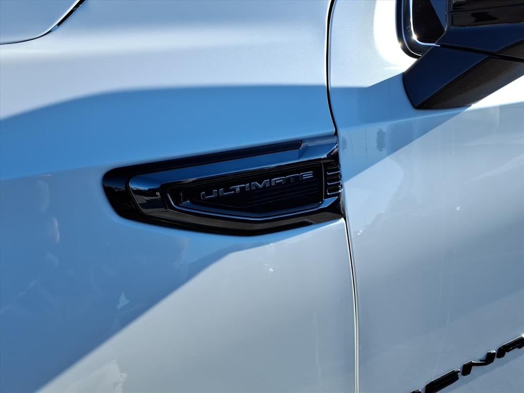 2025 GMC Yukon Denali Ultimate