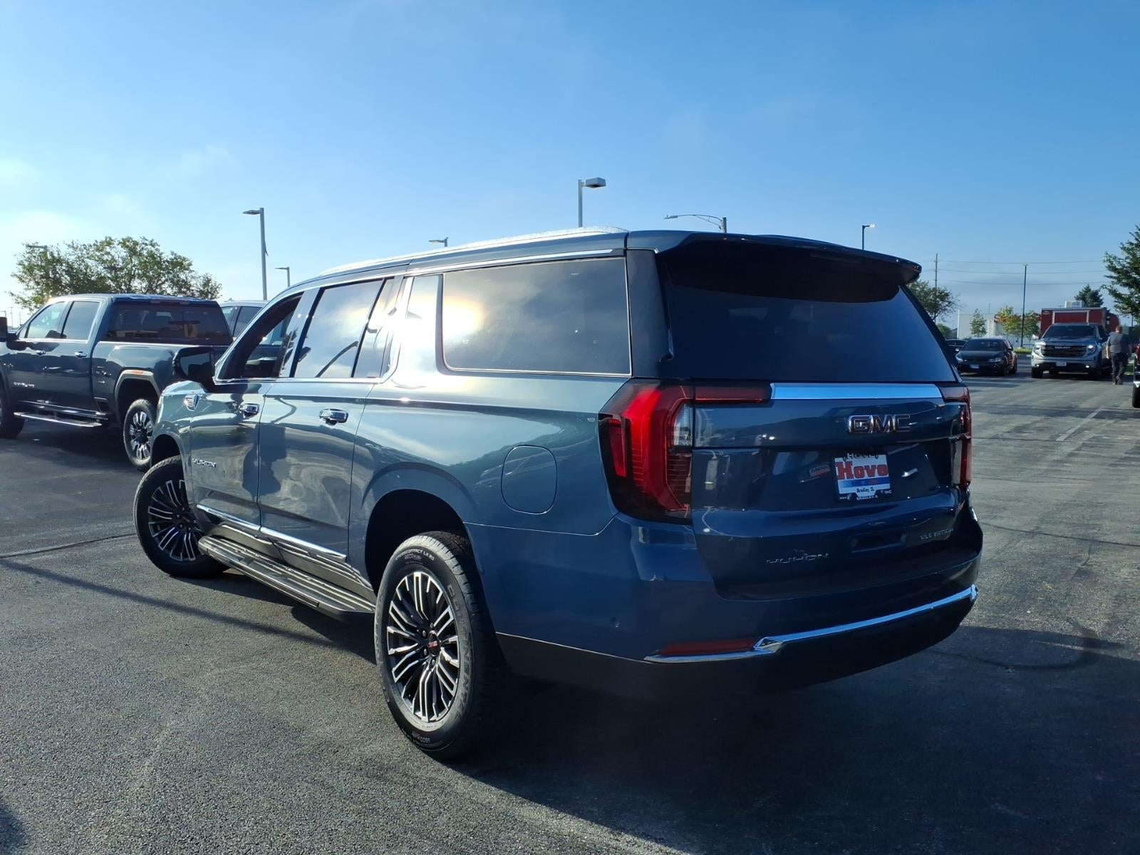 2026 GMC Yukon XL Elevation