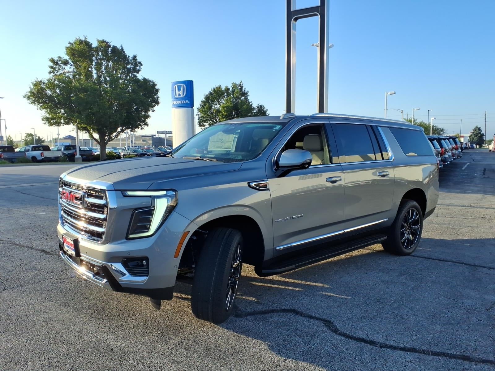 2026 GMC Yukon XL Elevation