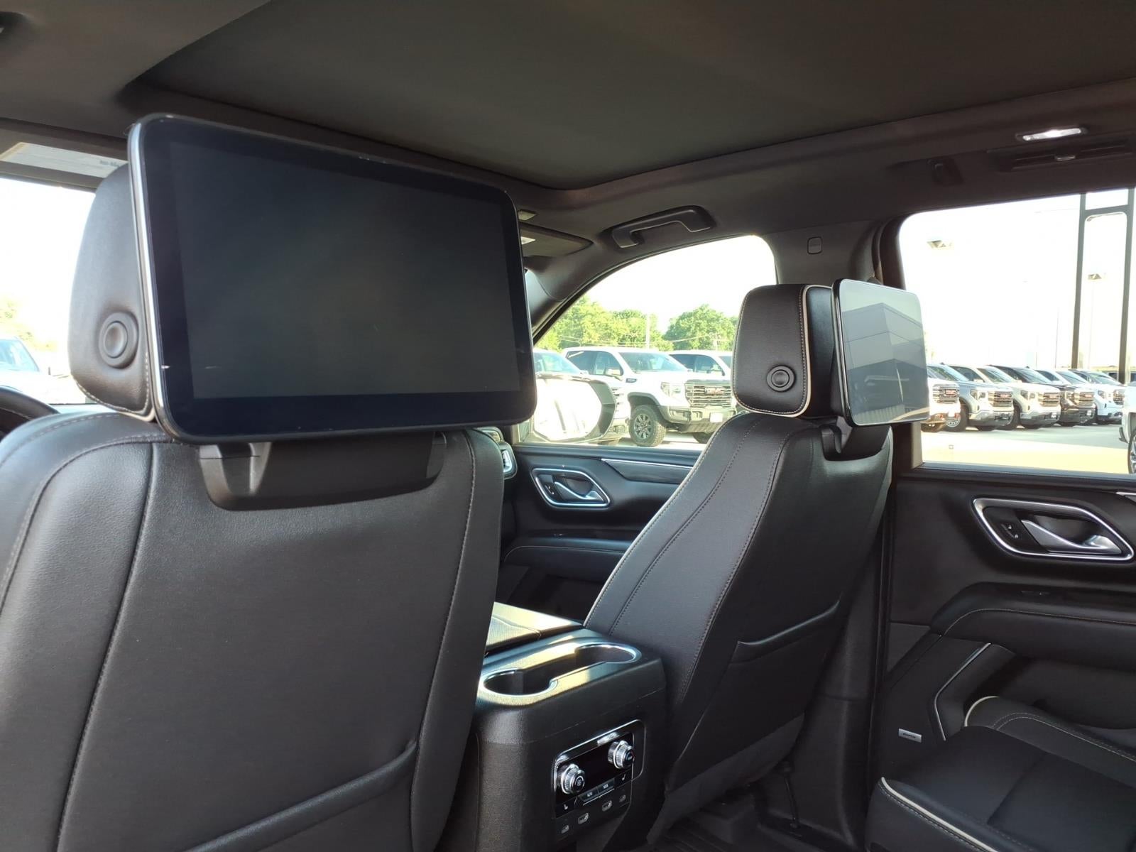 2023 GMC Yukon XL SLT