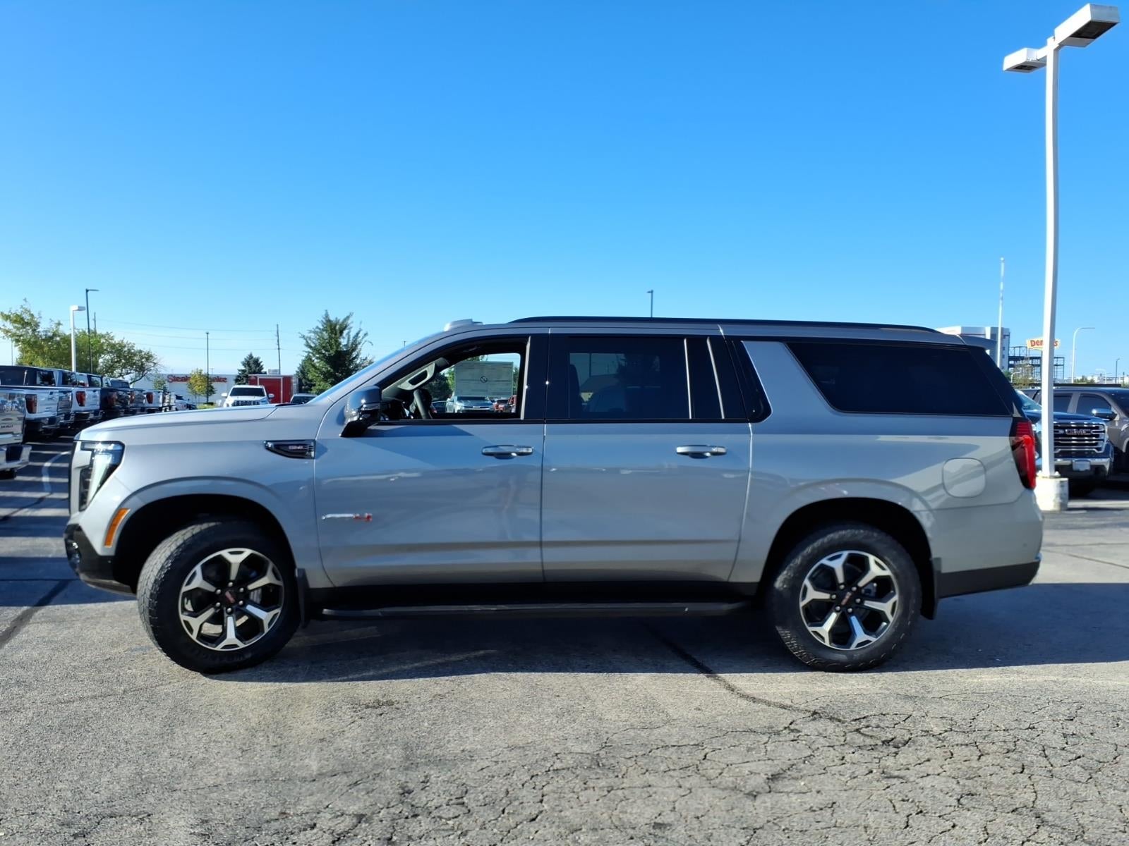 2026 GMC Yukon XL AT4