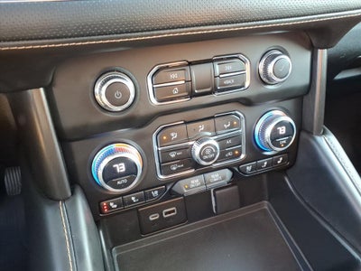 2023 GMC Yukon XL AT4