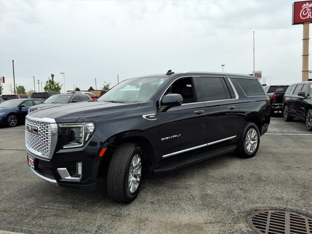 2023 GMC Yukon XL Denali