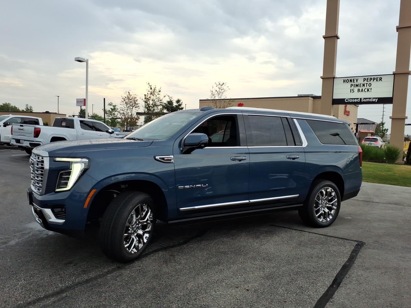 2026 GMC Yukon XL Denali