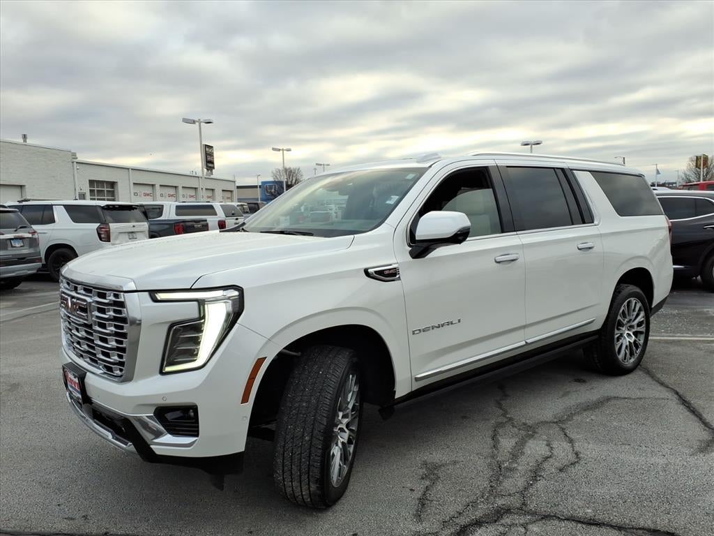 2025 GMC Yukon XL Denali
