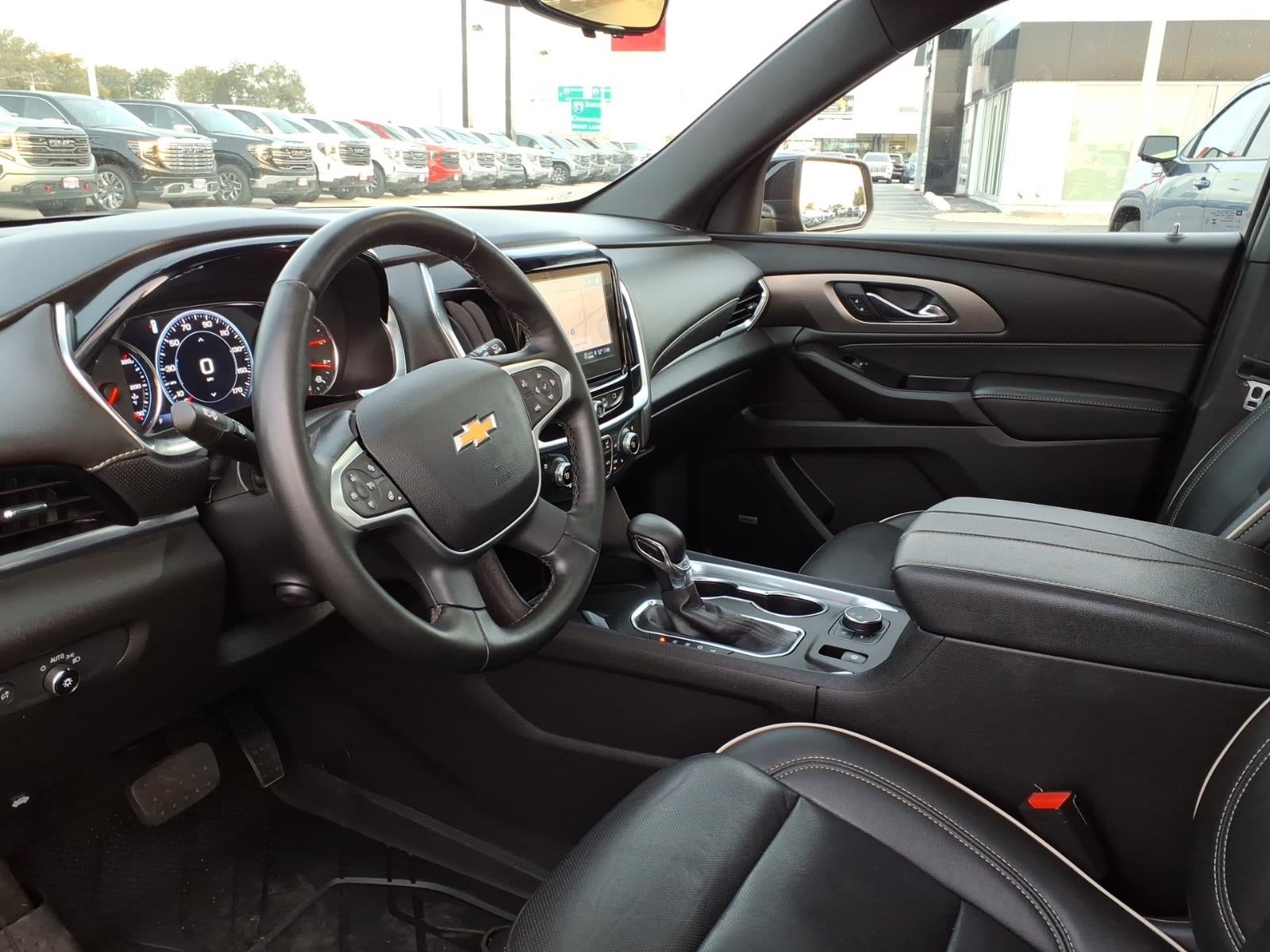 2023 Chevrolet Traverse Premier