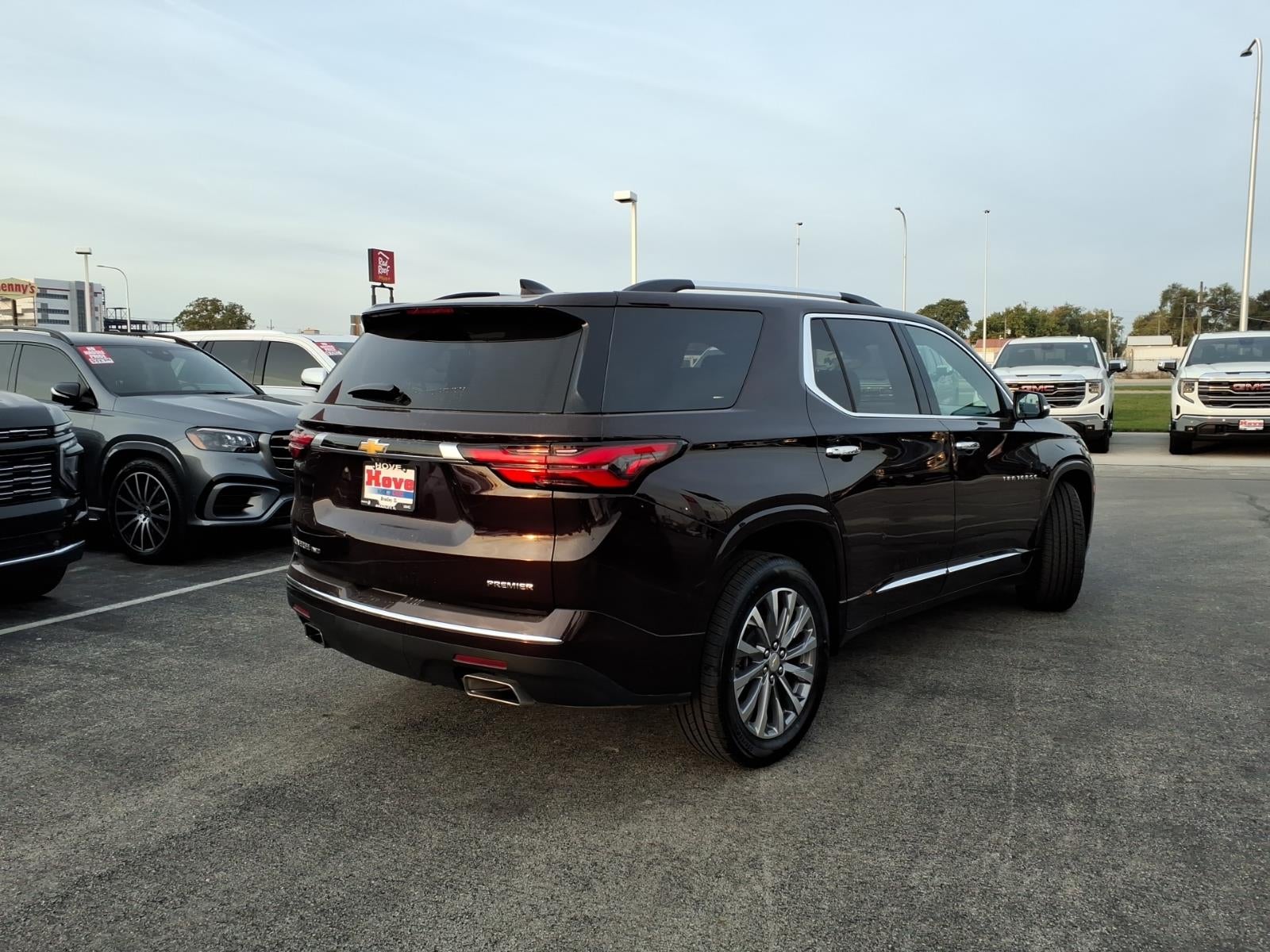 2023 Chevrolet Traverse Premier