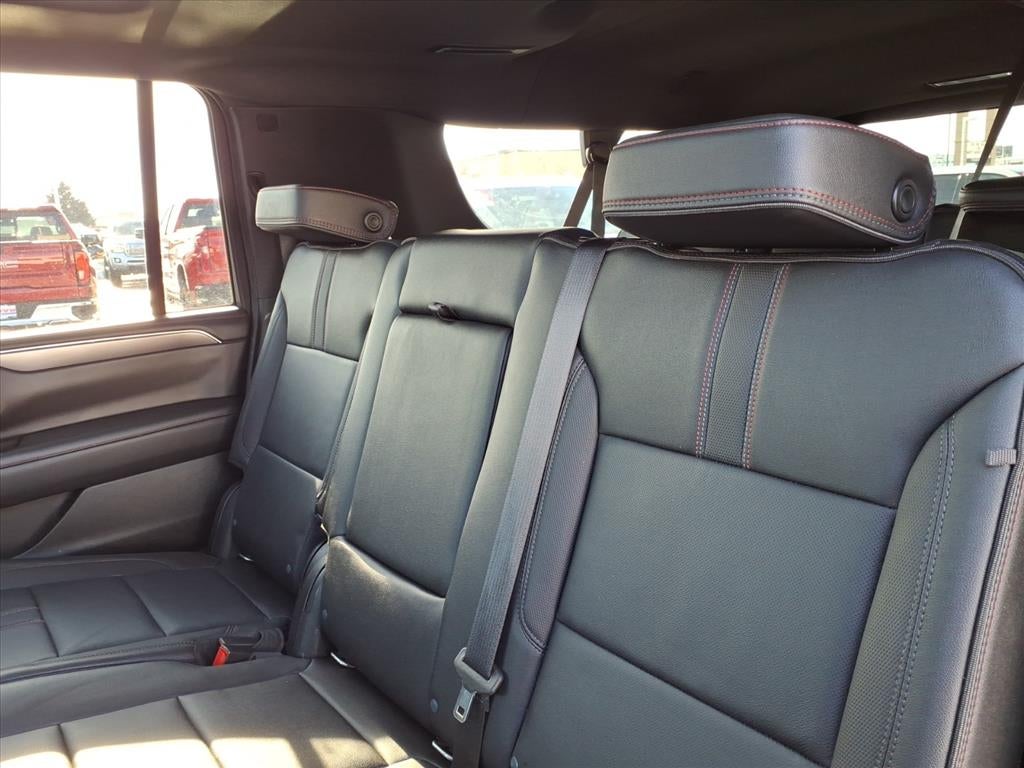 2021 Chevrolet Suburban RST