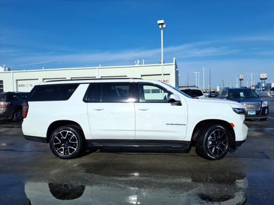 2021 Chevrolet Suburban RST