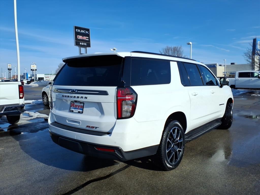 2021 Chevrolet Suburban RST