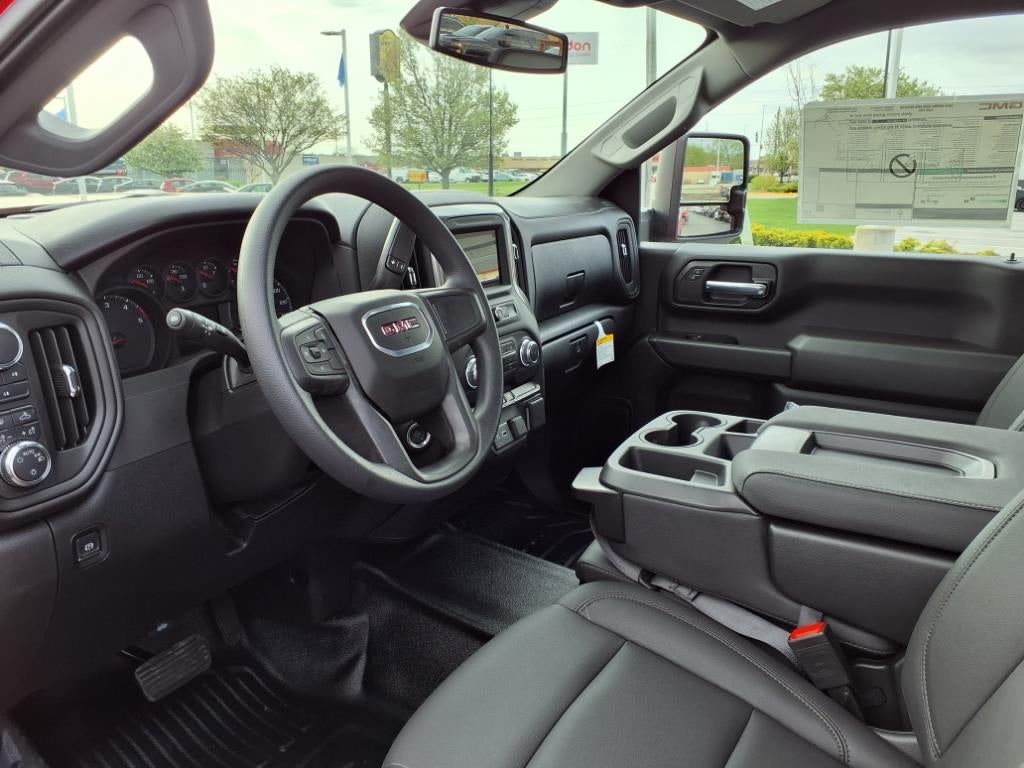 2025 GMC Sierra 3500 HD Pro