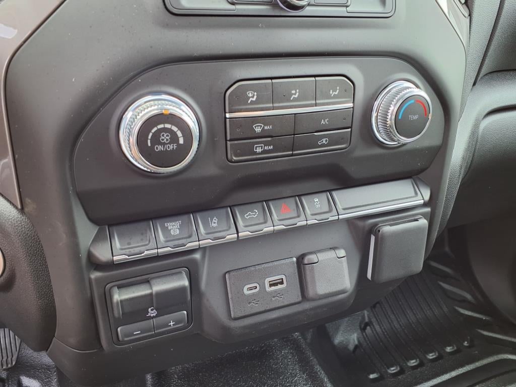 2025 GMC Sierra 3500 HD Pro