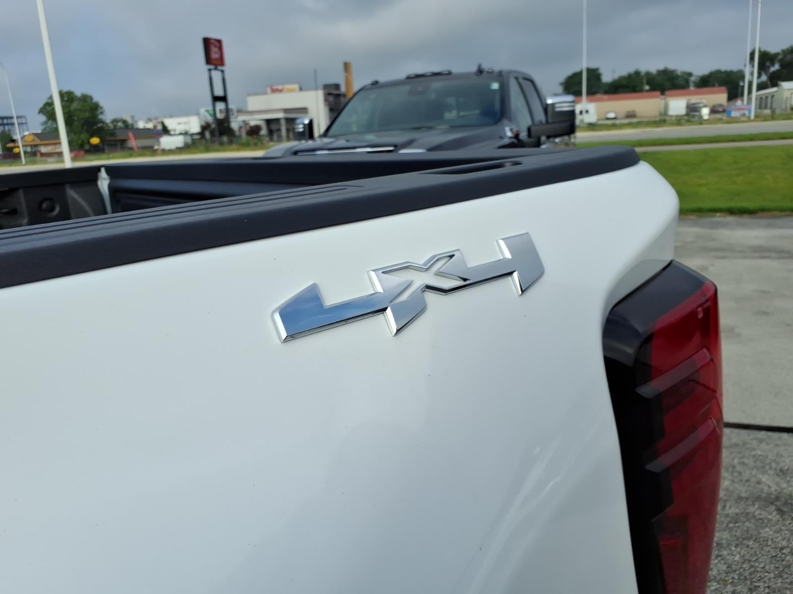 2026 GMC Sierra 3500 HD SLE DRW