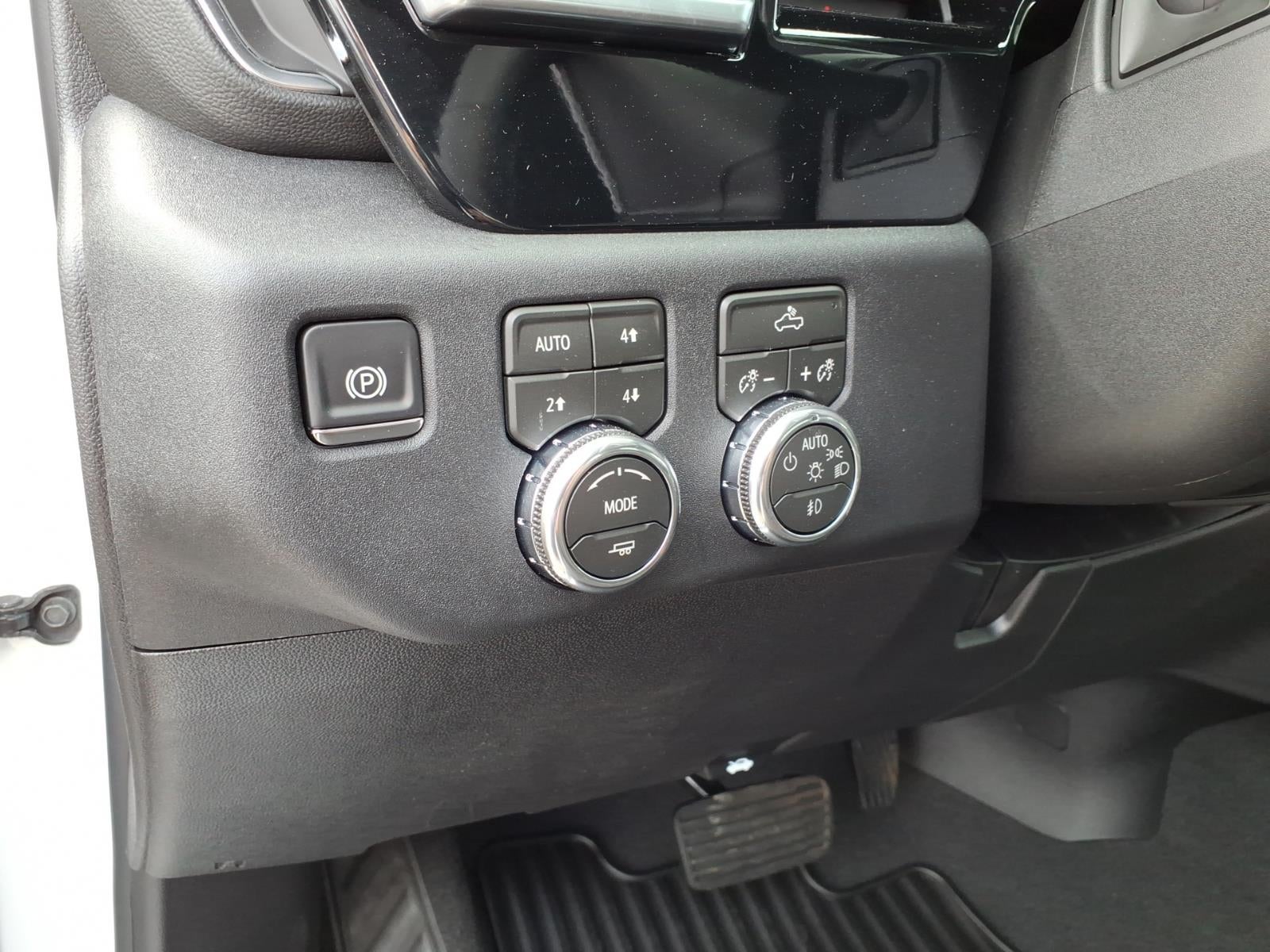 2026 GMC Sierra 3500 HD SLE DRW