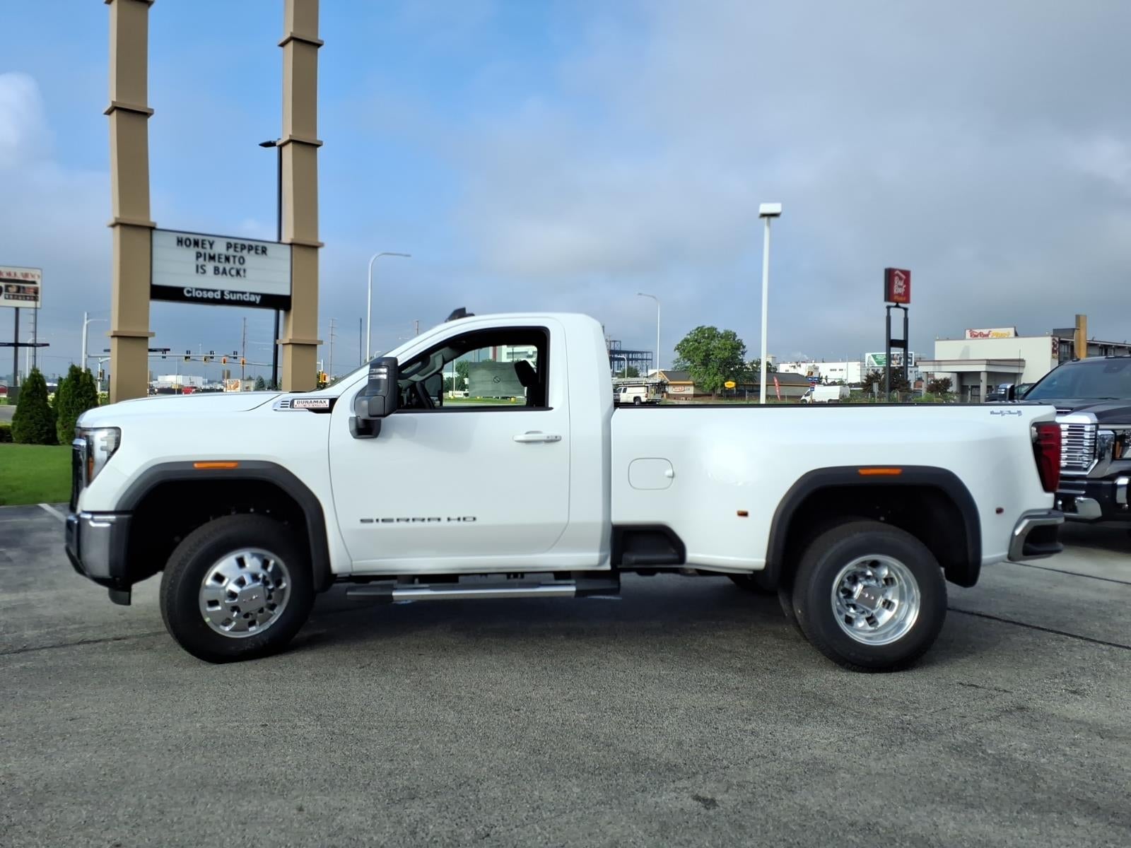 2026 GMC Sierra 3500 HD SLE DRW