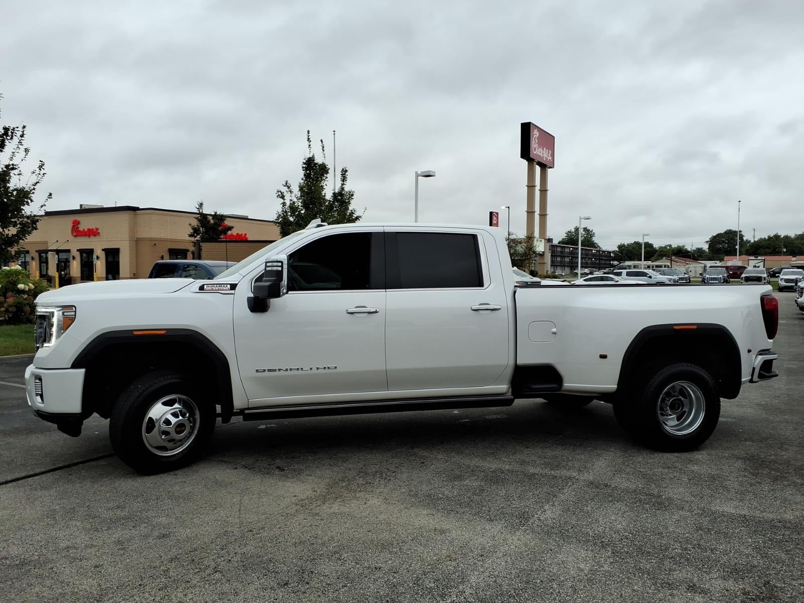2023 GMC Sierra 3500 HD Denali