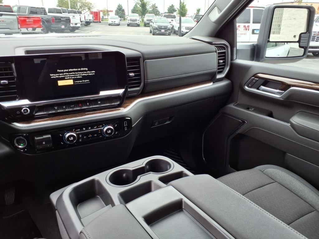 2025 GMC Sierra 2500 HD SLE