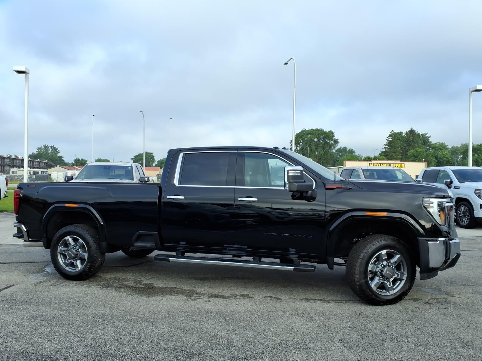 2026 GMC Sierra 2500 HD SLT