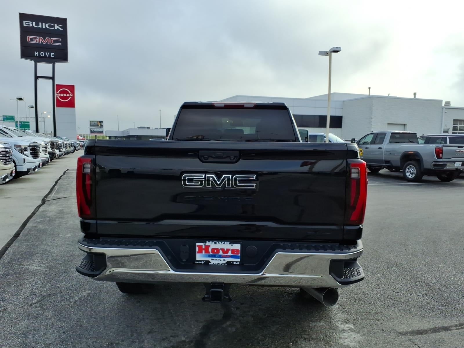 2026 GMC Sierra 2500 HD SLT