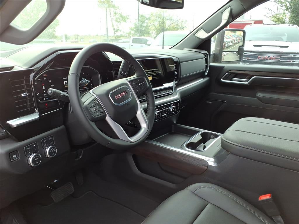 2025 GMC Sierra 2500 HD SLT