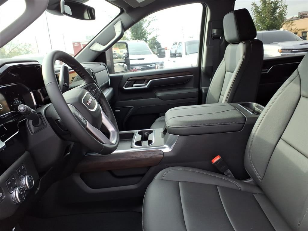 2025 GMC Sierra 2500 HD SLT