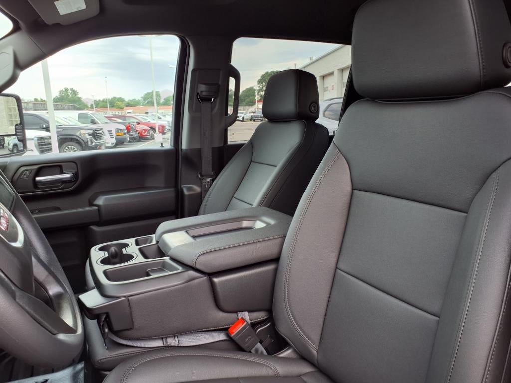 2025 GMC Sierra 3500 HD Pro